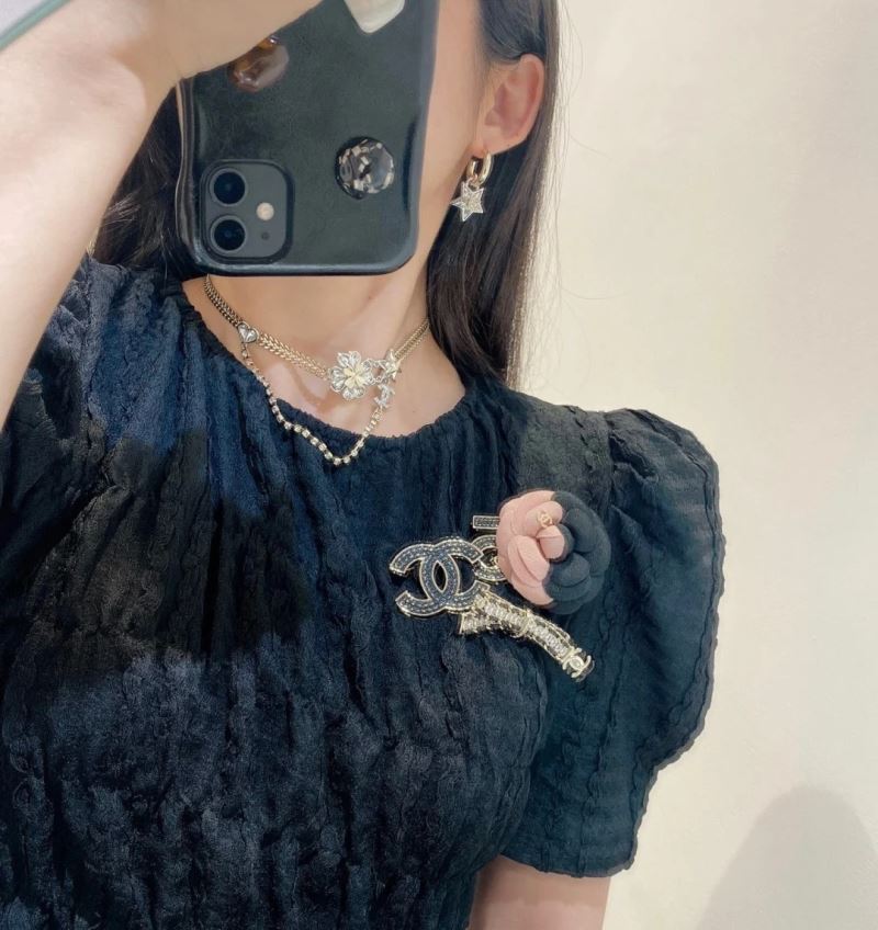 Ch**el necklaces